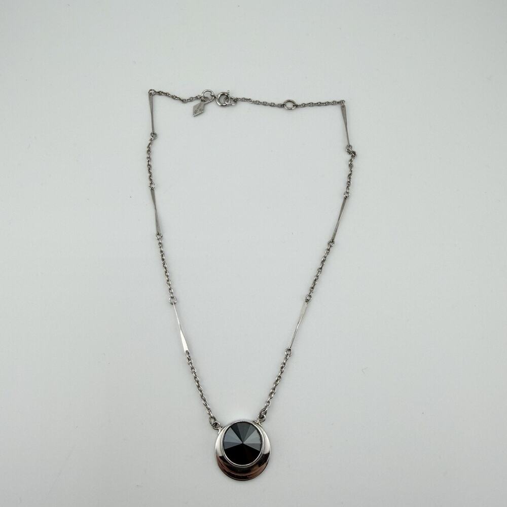 Vintage Sarah Coventry Silvertone Hematite Colored Rivoli Pendant Necklace 16”